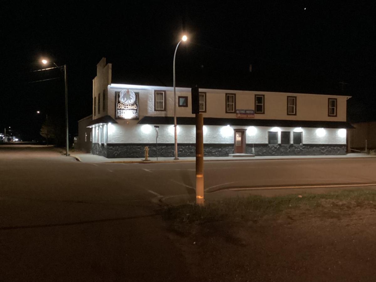 Bethel Hotel Elk Point Eksteriør billede